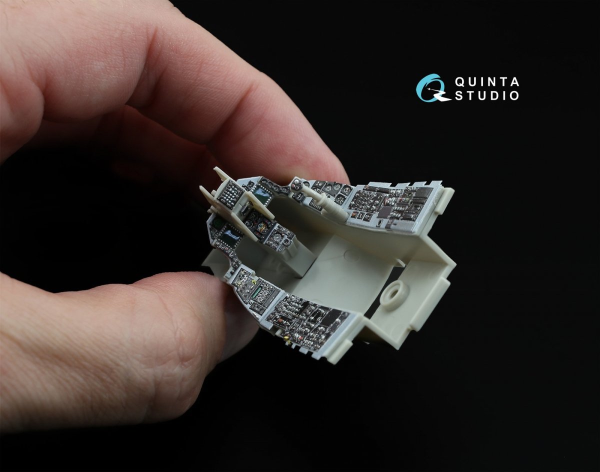 Quinta Studio QDS-32003 F-16C 3D-Printed &amp;amp; coloured Interior on decal paper ( Tamiya ) (small version) 1/32 – imagen 4