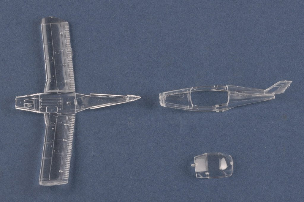 Hobby Boss 80299 ZLIN Z-42M 1/72 – image 3