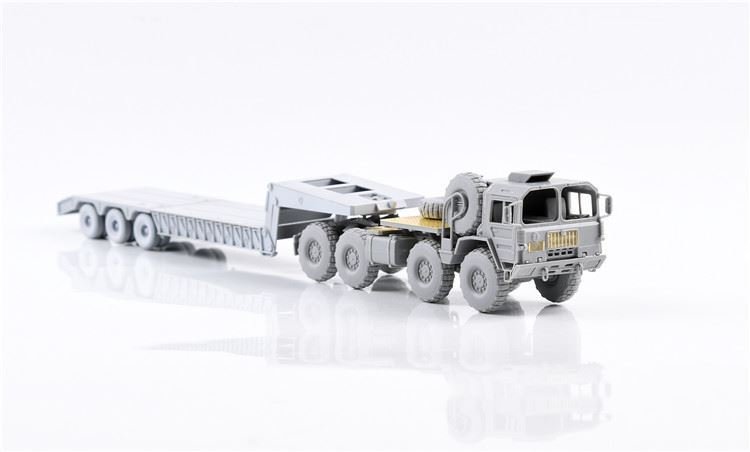 Modelcollect UA72341 German MAN KAT1M1014 8*8 HIGH-Mobility off-road truck with M870A1 semi-trailer 1/72 – Bild 5