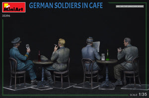 MiniArt 35396 GERMAN SOLDIERS IN CAFE 1/35 – Bild 5