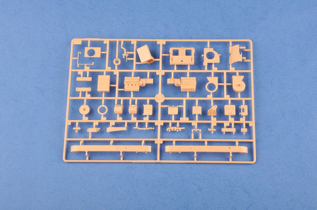 Hobby Boss 83807 4.7 cm Pak(t) Sfl.auf Fgst. Pz.Kpfw.35 R 731(f) 1/35 – Bild 9