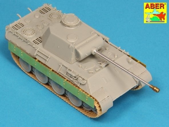 Aber 72A02 Jupes latérales pour Panther A/D 1/72 – image 2