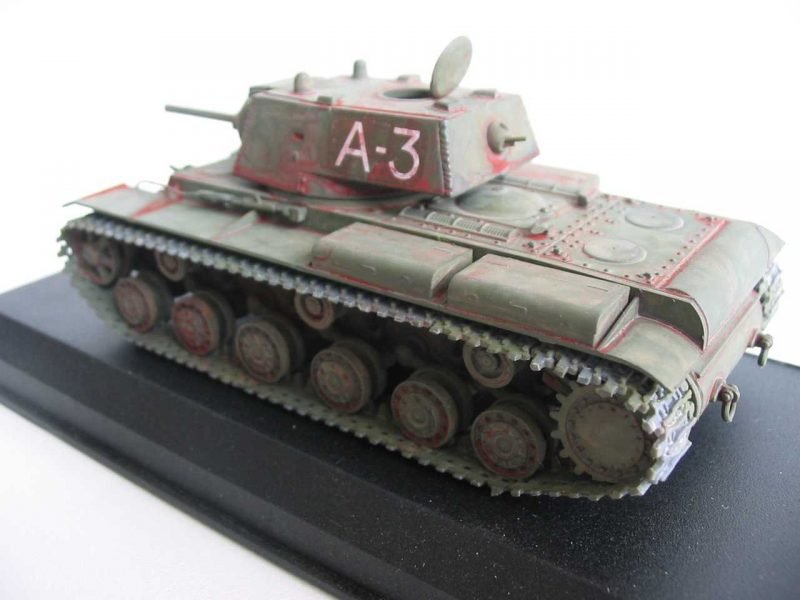 PST 72012 KV-1 Heavy Tank 1/72 – immagine 5