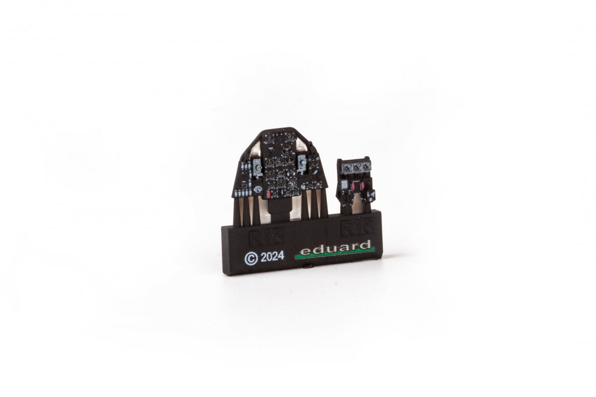 Eduard 644245 P 39N LööK EDUARD 1/48 – immagine 3
