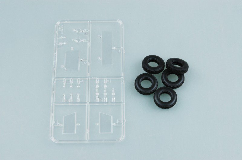 Hobby Boss 82448 Defender 110 Hardtop 1/35 – Bild 10