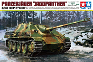 Tamiya 36210 Panzerjäger allemand Jagdpanther tardif 1/16
