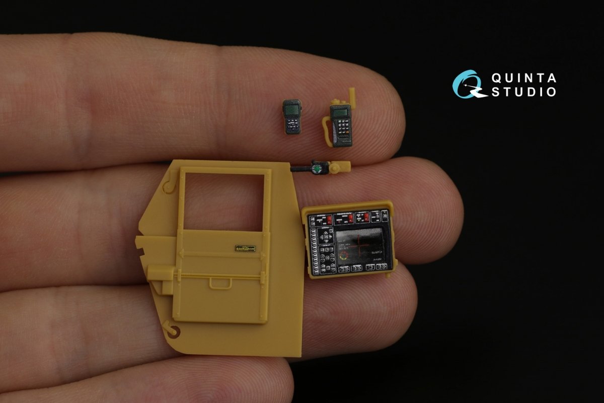 Quinta Studio QD35043 HUMVEE Family 3D-Printed &amp;amp; coloured Interior on decal paper ( Bronco ) 1/35 – immagine 4
