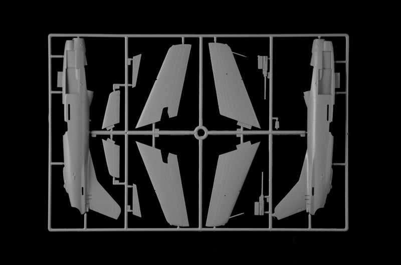 Italeri 92645 FIAT G.91 R 1/48 – image 12