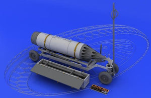 Eduard 648046 Rocket launcher B-8M1 and loading cart 1/48 – imagen 4