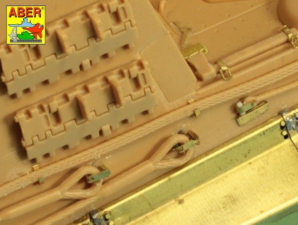 Aber 48052 Niemiecki niszczyciel czołgów Jagdtiger - Sd.Kfz. 186 / Panzerjäger Jagdtiger Sd.Kfz.186 - GERMAN TANK DESTROYER 1/48 – Bild 11
