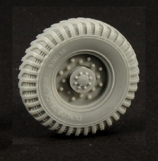 Panzer Art RE35-344 Road wheels for Chevrolet C15 AC (Dunlop) 1/35 – Bild 2