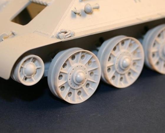 Panzer Art RE35-108 “Stalingrad” type wheels for T-34 tank (early model) 1/35 – Bild 3
