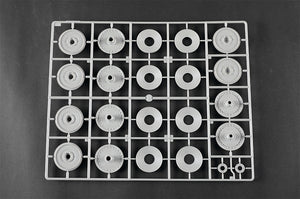 Trumpeter 00944 Pz.Kpfw.VI Ausf.E Sd.Kfz.181 Tiger I (Medium Production) 1/16 – immagine 50