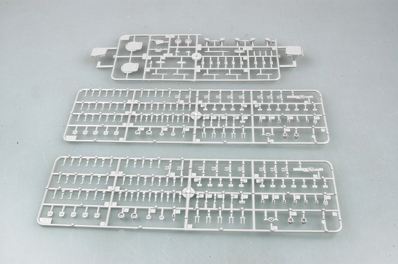 Trumpeter 05762 USS Alabama (BB-60) 1/700 – image 8