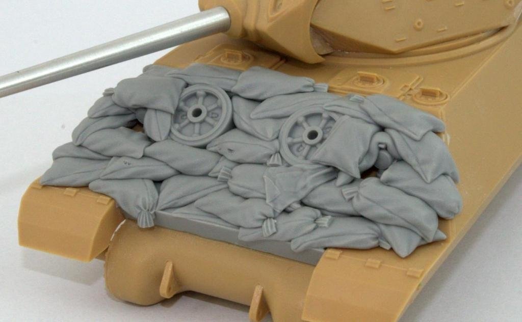 Panzer Art RE35-271 Sand armor for M10 Achilles (Academy&amp;amp;Italeri kits) 1/35 – Bild 3