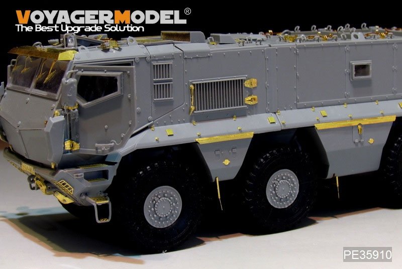 Maquette Voyager PE35910 KamAZ-63968 Typhoon-K russe moderne de base pour TAKOM au 1/35 – image 8
