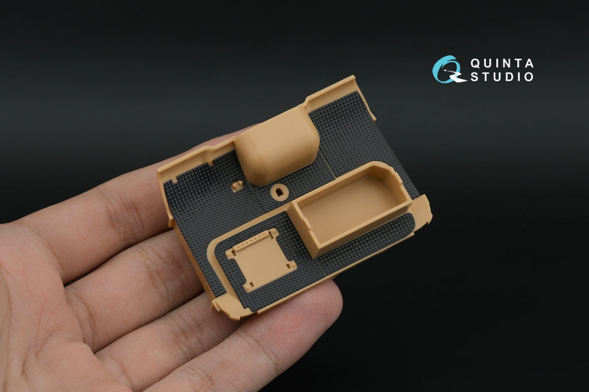 Quinta Studio QR35037 KrAZ-6322 floor mats and mudguards (HobbyBoss) 1/35