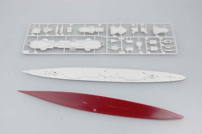 Trumpeter 05775 German Cruiser Admiral Hipper (1940) 1/700 – image 5