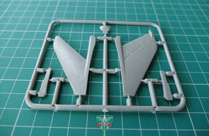 Modelsvit 72005 Sukhoi Su-7U (Trainer) 1/72 – imagen 4