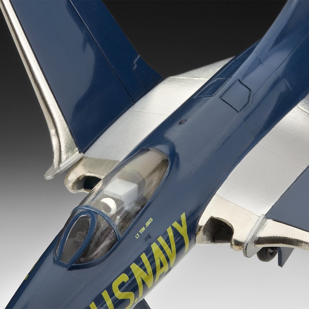 Revell 04286 F9F-4/5 Panther 1/72 – Bild 3