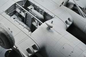 HK Models 01E04 B-17 Flying Fortress F and G 1/32 – immagine 4