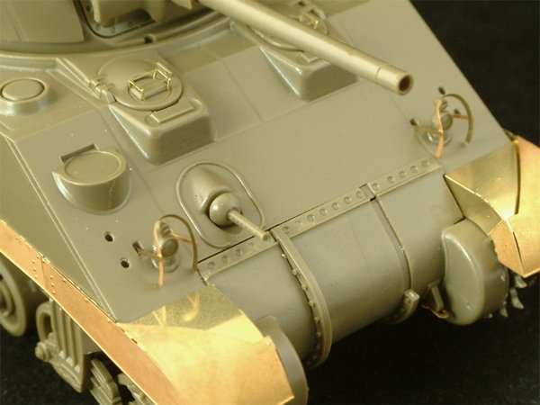 Voyager Model VPE48006 Photo Etched set for M-4 (For Tamiya 32505 ) 1/48 – immagine 2