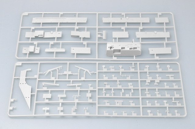 Trumpeter 05754 USS Theodore Roosevelt CVN-71 2006 1/700 – Bild 13