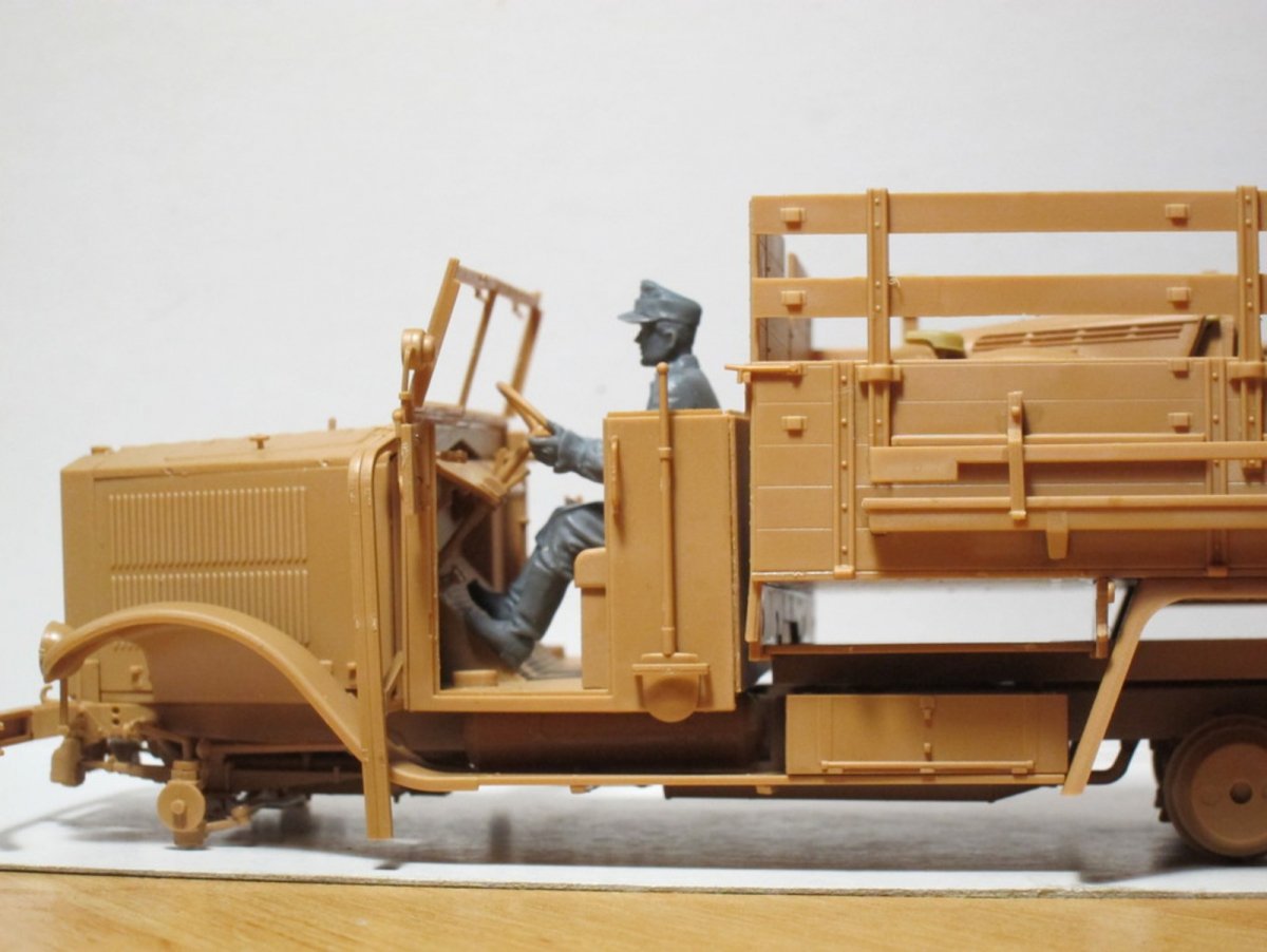 ICM 35642 Conducteurs allemands (1939-1945) (4 figurines) (1/35) – image 5