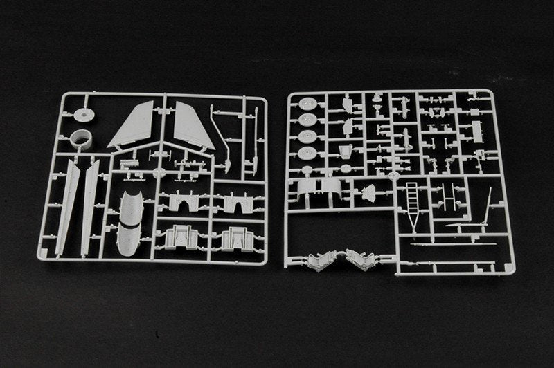 Trumpeter 02822 F-100D IN THUN 1/48 – imagen 4