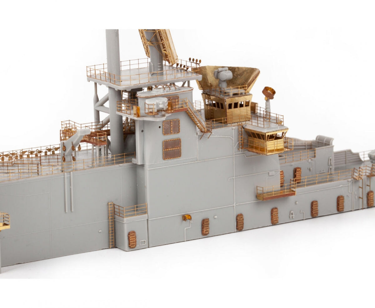 Eduard 53320 USS Wasp LHD-1 partie 3 Trumpeter 1/350 – image 15
