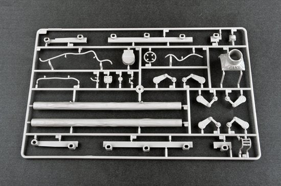 Trumpeter 00924 Russian T-72B MBT 1/16 – image 14