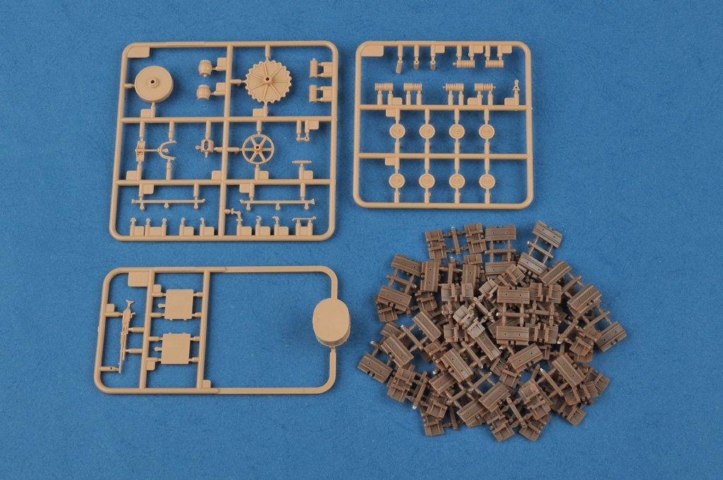 Hobby Boss 83858 Char lourd français Saint-Chamond - Première version – image 7