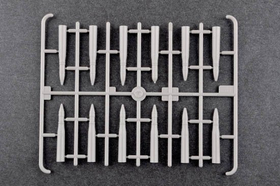 Trumpeter 00920 Char moyen allemand Pzkpfw IV Ausf.H 1/16 – image 19