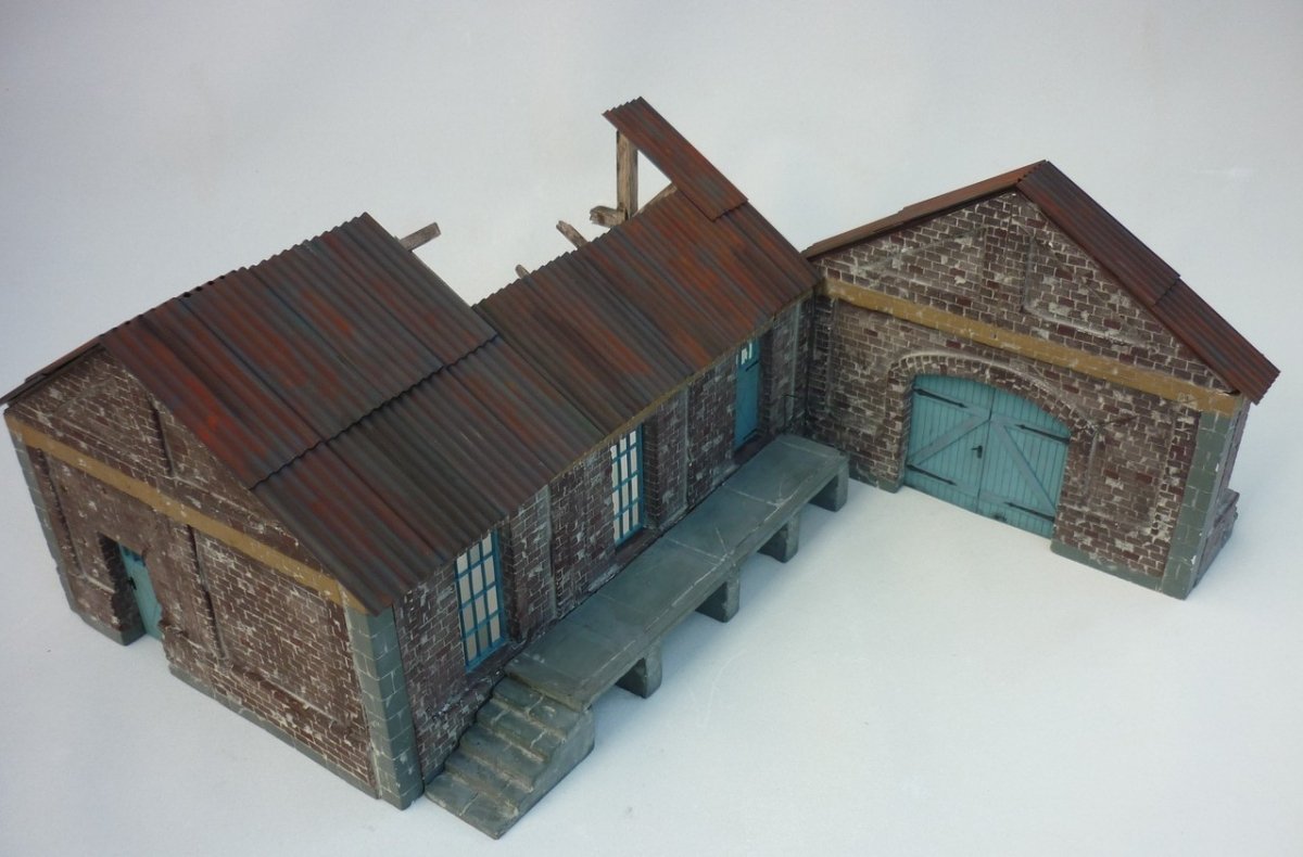 RT-Diorama 35211 Freight Shed (Modular System) 1/35 – imagen 7