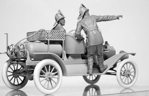 ICM 24006 American Fire Truck Crew (1910s) (2 figures) 1/24 – image 4
