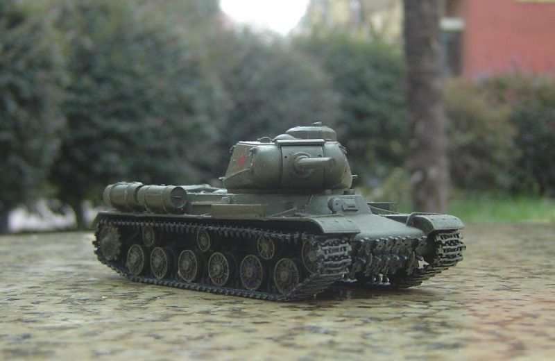 PST 72001 JS-1 Heavy Tank 1/72 – immagine 10