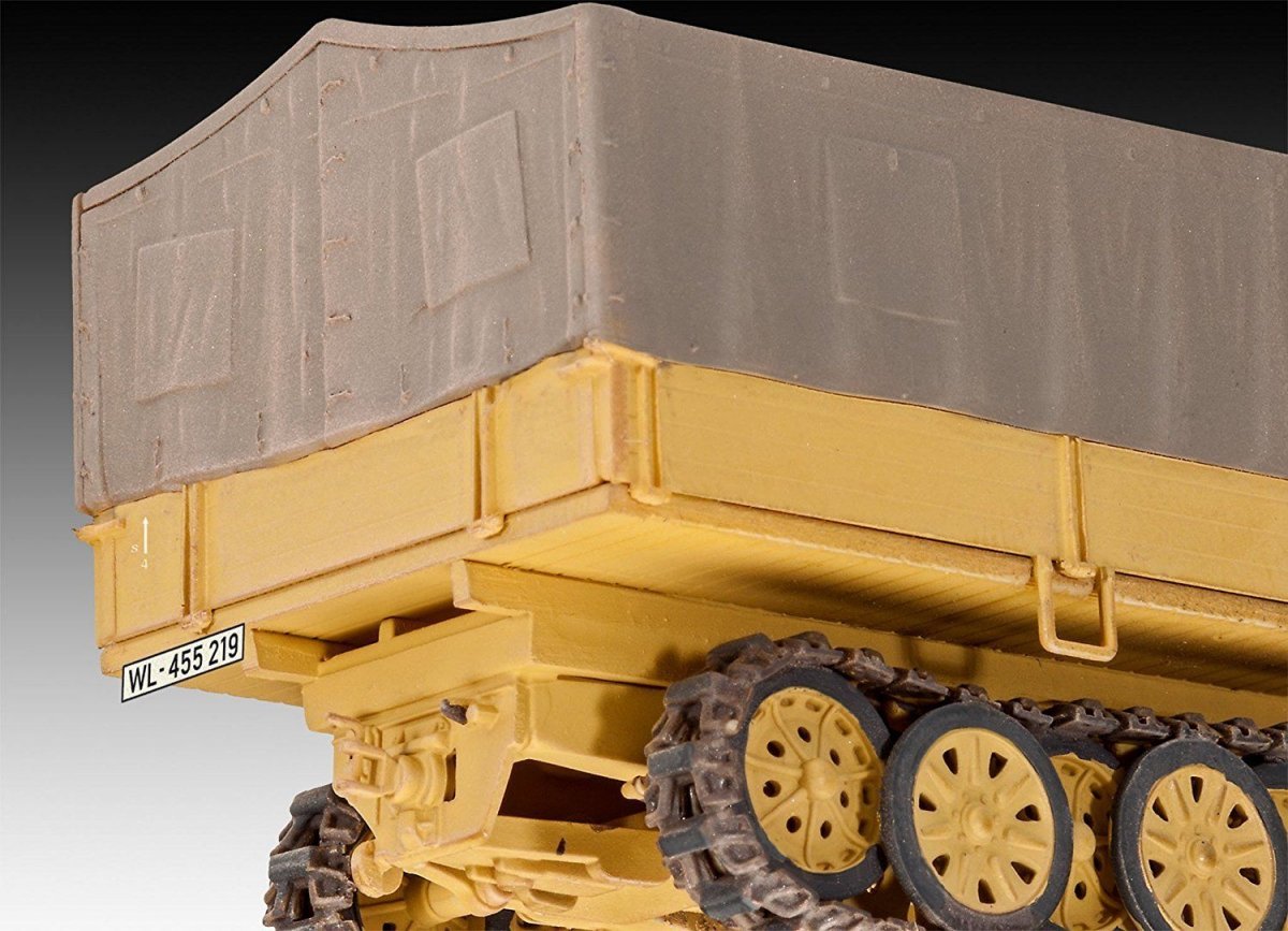 Revell 03263 Sd.Kfz. 7 (Production tardive) (1/72) – image 5