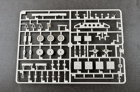 Trumpeter 01065 MAZ-537G Late Production type with ChMZAP-9990 semi-trailer 1/35 – Bild 11