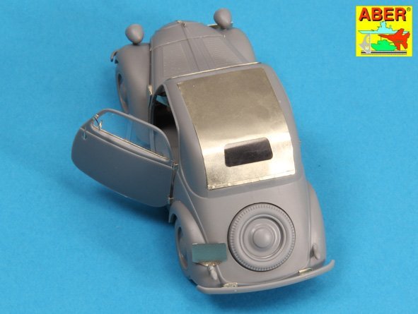 Aber 35257 Simca 5 Staff Car 1/35 – immagine 4
