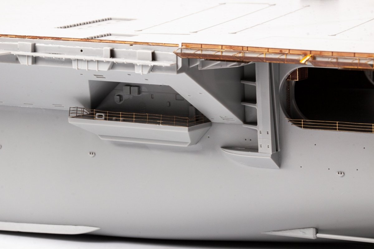 Eduard 53283 USS Constellation CV-64 part 3 - railings &amp;amp; safety nets TRUMPETER 1/350 – imagen 13