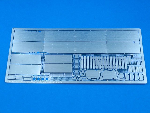 Aber 35214 Char de combat français version B1 bis avec ailes larges (1/35) – image 2