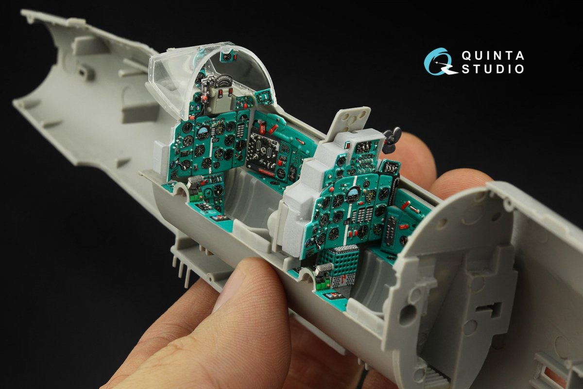 Quinta Studio QD32121 MiG-21UM 3D-Printed &amp;amp; coloured Interior on decal paper (Trumpeter) 1/32 – imagen 2