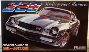 Fujimi 037875 CHEVROLET CAMARO Z28 1982 1/24