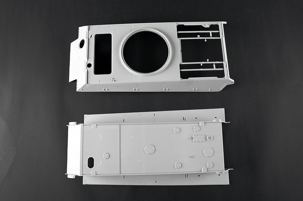 Trumpeter 00948 German Tiger II Heavy Tank - Porsche Turret Early Production 1/16 – Bild 30