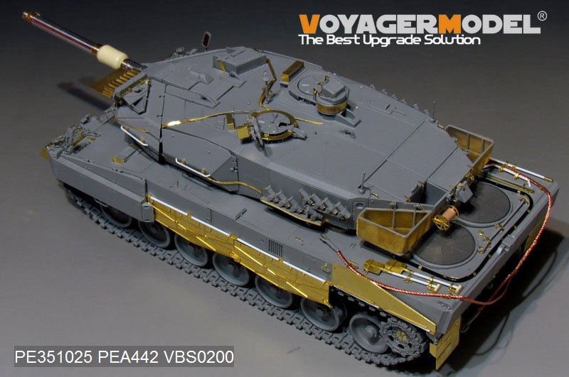 Voyager Model PE351025 Modern German Leopard 2A5 Basic For Border BT-002 1/35 – immagine 5