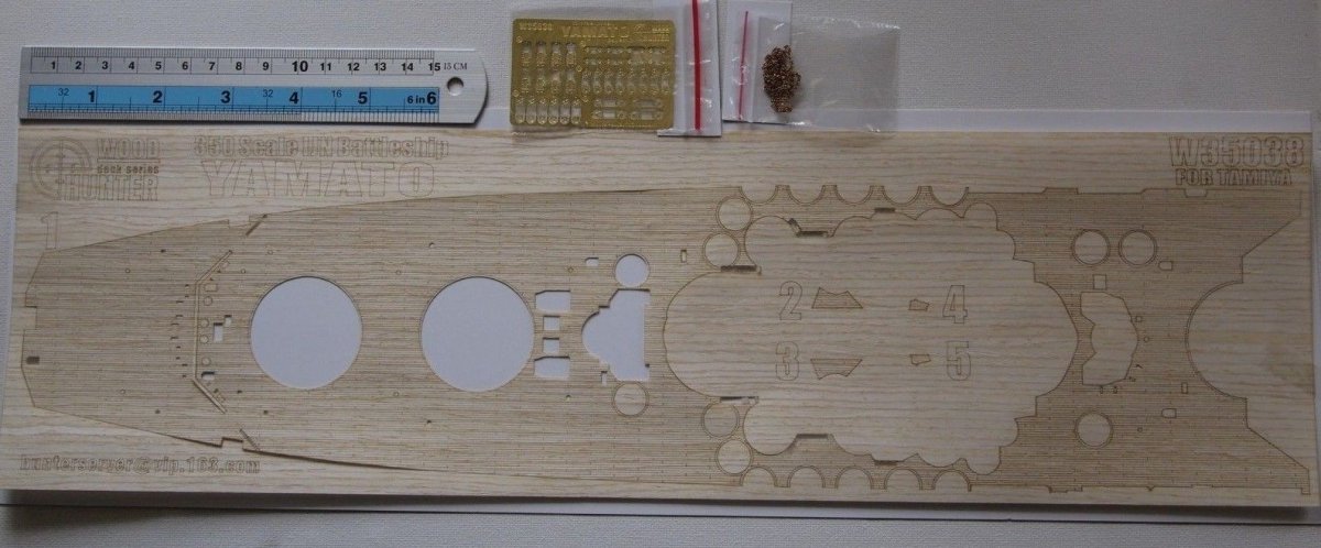 Wood Hunter W35038 Wood deck IJN Yamato for Tamiya 78014 1/350 – Bild 2
