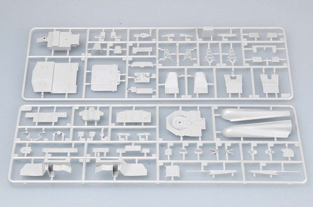 Trumpeter 04517 RUSSIAN NAVY UDALOY CLASS DESTROYER SEVEROMORSK 1/350 – immagine 9