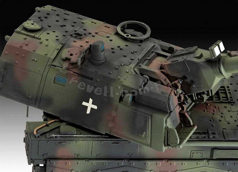 Revell 03347 Panzerhaubitze 2000 1/72 – imagen 3