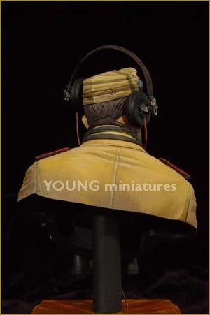 Young Miniatures YM1802 Officier de char DAK 1/10 – image 4