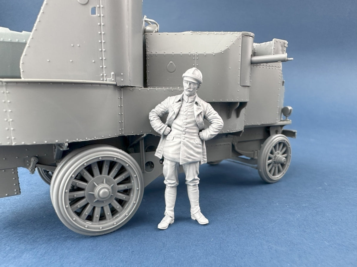 Copper State Models F35-053 German Armoured Car Officer in a Leather Jacket 1/35 – Bild 2